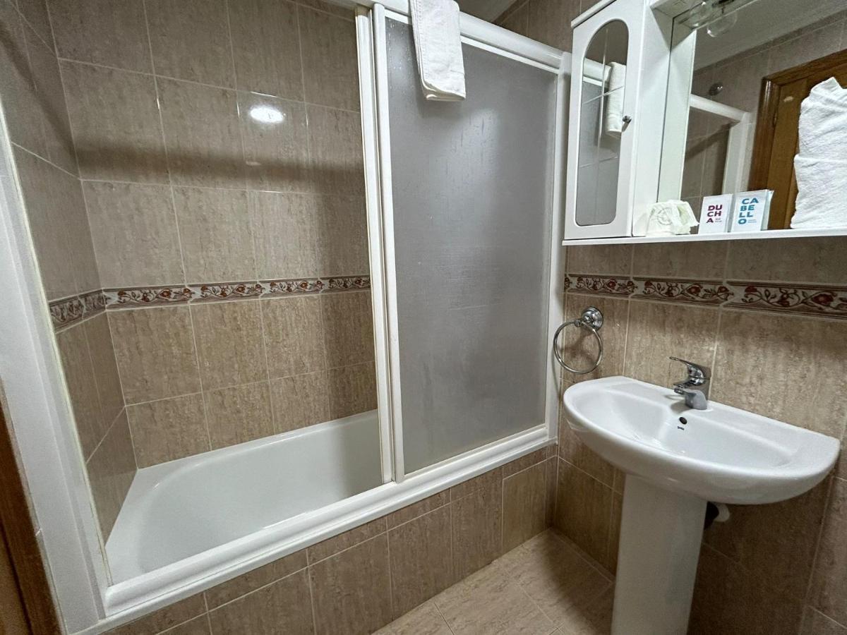 H. Lavid Hotel Briviesca Luaran gambar